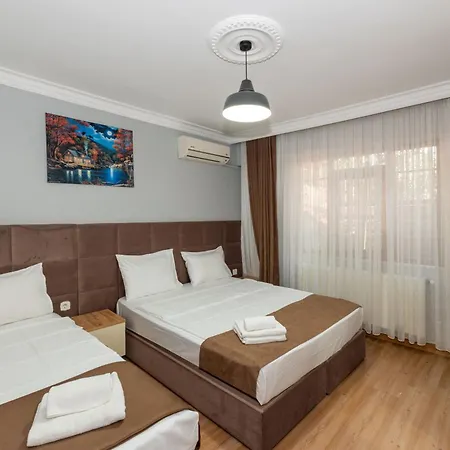 Terra Taksim Διαμέρισμα *